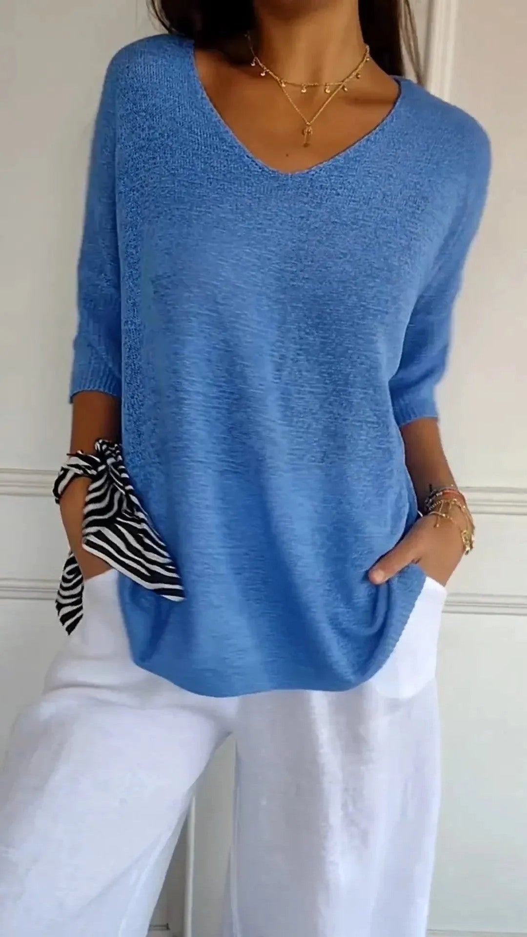 Kit 3 Blusas Luna® em Malha Leve – Decote V — Bavielo